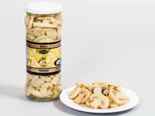 Canned Champignon Mushrooms Pieces & Stems in Jars